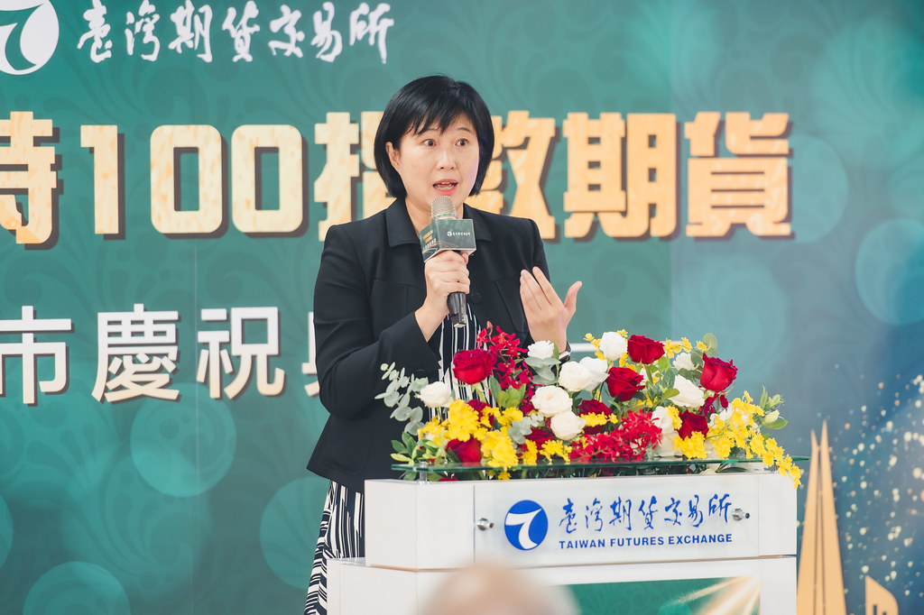 [即拍即印]英國富時100指數期貨上市-最專業的團隊完成每場完美活動攝影，拍的不只好更要快! #即時攝影