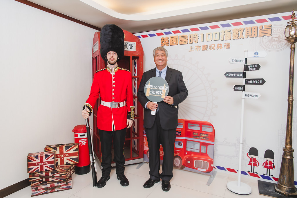 [即拍即印]英國富時100指數期貨上市-最專業的團隊完成每場完美活動攝影，拍的不只好更要快! #尾牙攝影