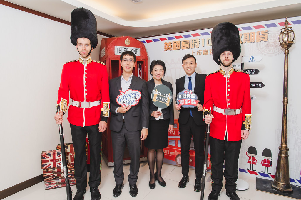 [即拍即印]英國富時100指數期貨上市-最專業的團隊完成每場完美活動攝影，拍的不只好更要快! #即時攝影