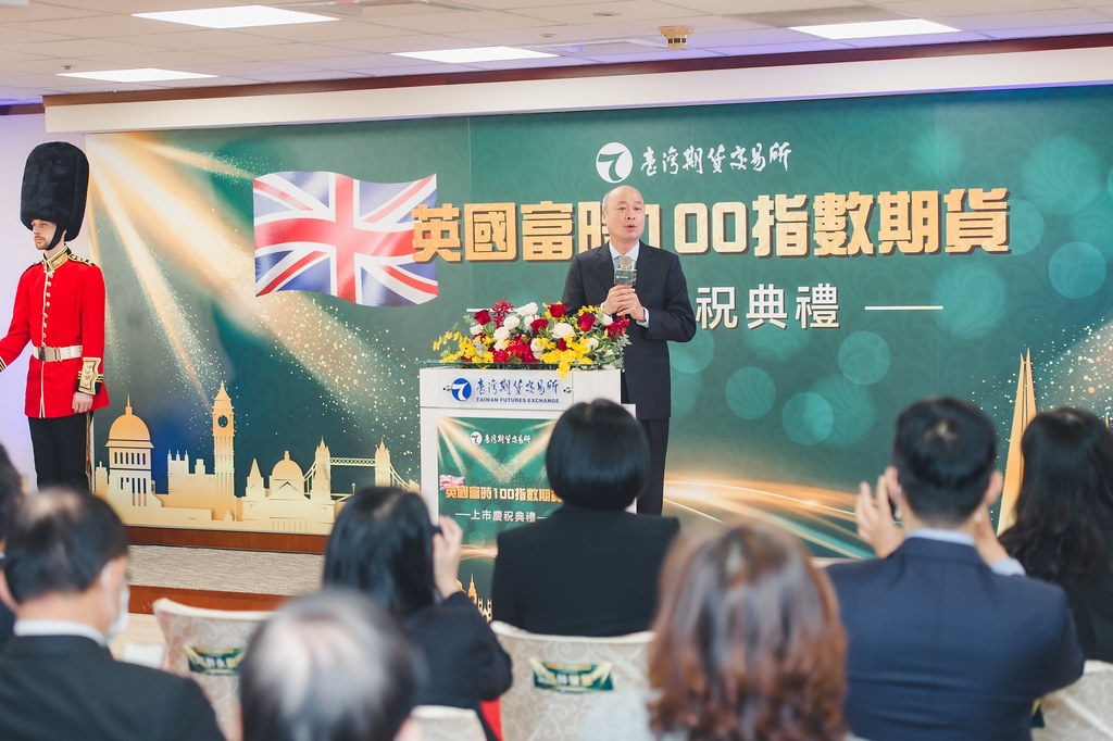 [即拍即印]英國富時100指數期貨上市-最專業的團隊完成每場完美活動攝影，拍的不只好更要快! #活動拍立得