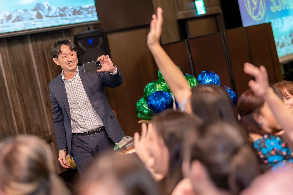 [活動攝影]2023年鉅晶國際尾牙-最專業的團隊完成每場完美活動攝影，拍的不只好更要快! #即拍即印
