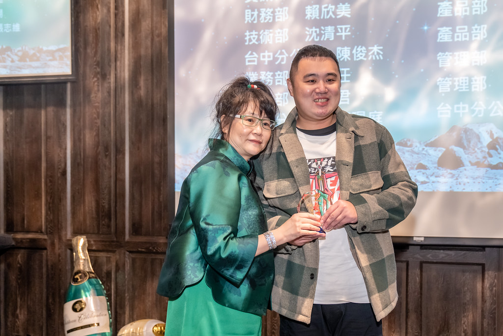 [活動攝影]2023年鉅晶國際尾牙-最專業的團隊完成每場完美活動攝影，拍的不只好更要快! #雲端攝影