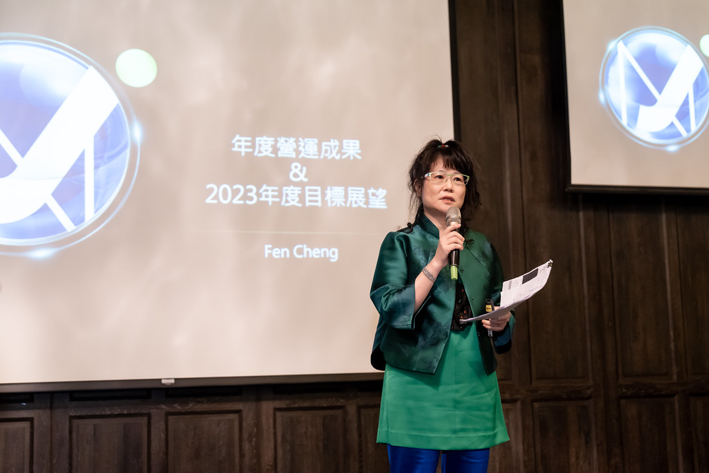 [活動攝影]2023年鉅晶國際尾牙-最專業的團隊完成每場完美活動攝影，拍的不只好更要快! #即拍即印