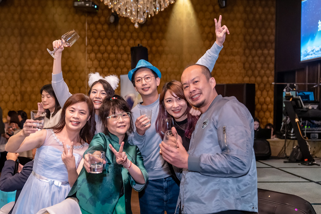 [活動攝影]2023年鉅晶國際尾牙-最專業的團隊完成每場完美活動攝影，拍的不只好更要快! #即拍即印