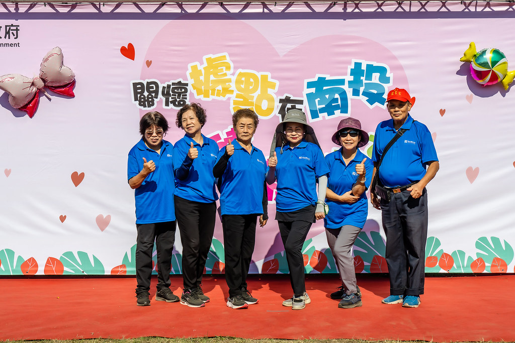 [即拍即印]關懷據點在南投，長輩健康又快活-最專業的團隊完成每場完美活動攝影，拍的不只好更要快! #活動拍立得