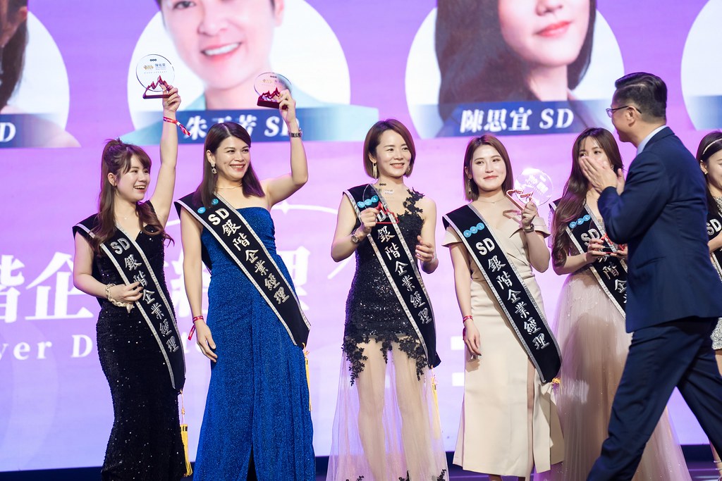 [活動攝影]全美世界18周年慶-最專業的團隊完成每場完美活動攝影，拍的不只好更要快! #活動拍攝