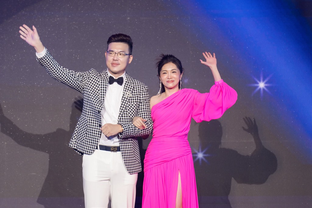 [活動攝影]全美世界18周年慶-最專業的團隊完成每場完美活動攝影，拍的不只好更要快! #雲端攝影