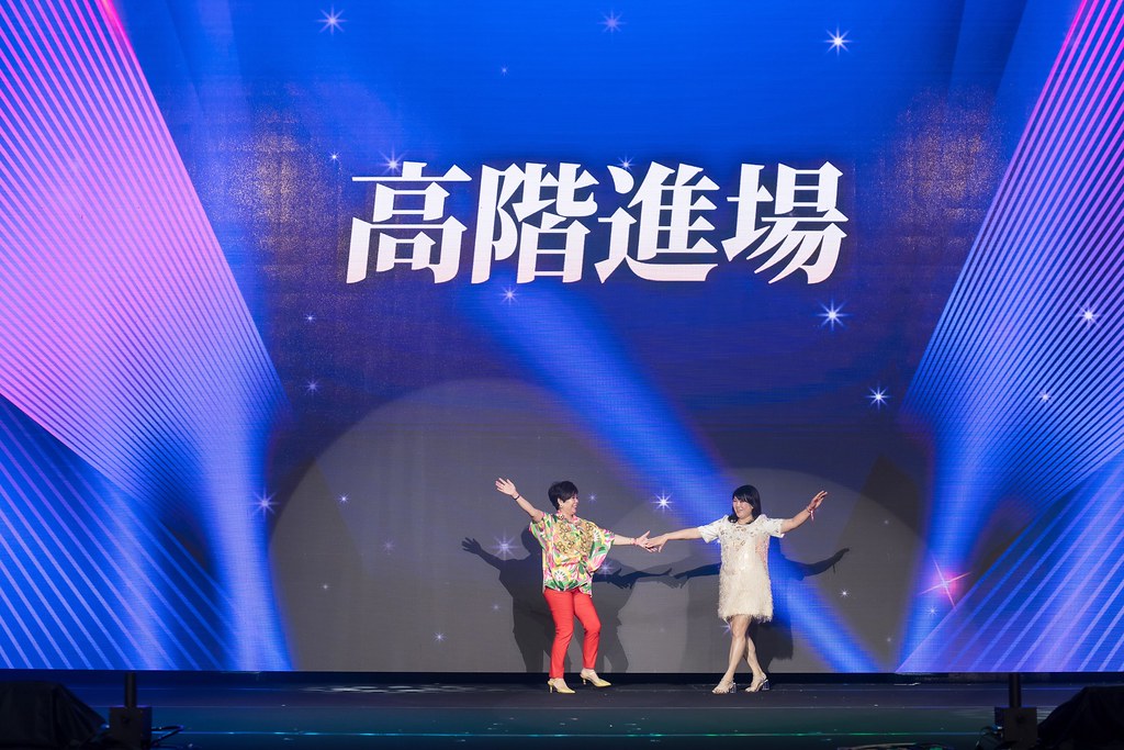[活動攝影]全美世界18周年慶-最專業的團隊完成每場完美活動攝影，拍的不只好更要快! #即拍即印