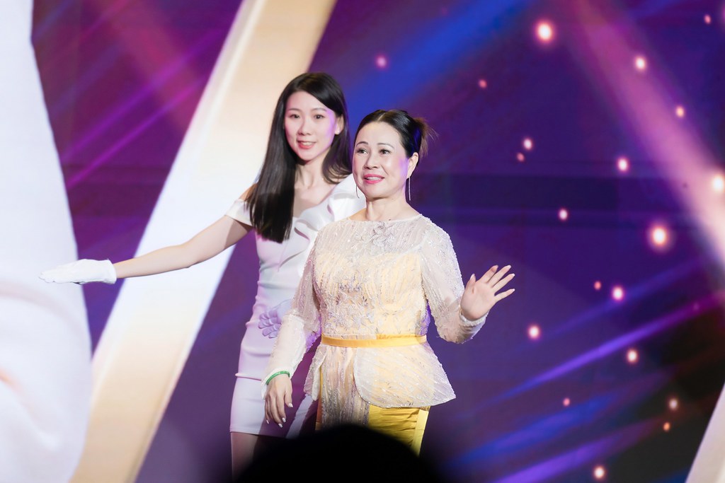 [活動攝影]全美世界18周年慶-最專業的團隊完成每場完美活動攝影，拍的不只好更要快! #尾牙攝影