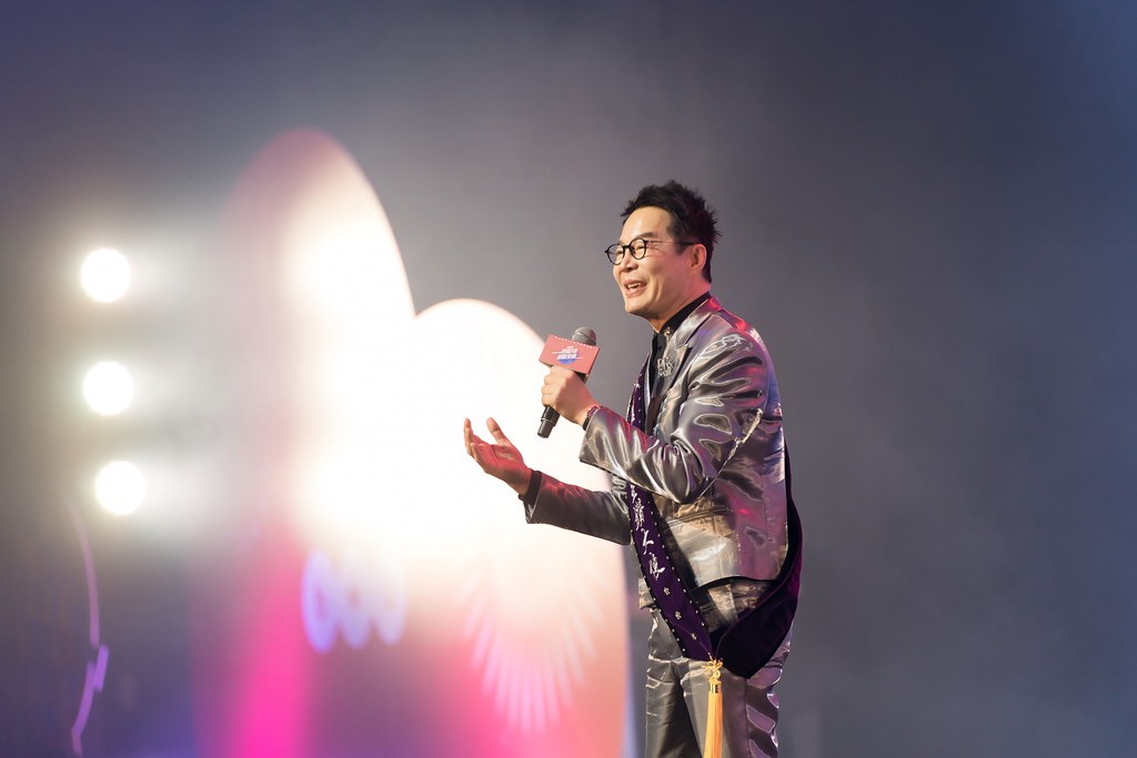 [活動攝影]全美世界18周年慶-最專業的團隊完成每場完美活動攝影，拍的不只好更要快! #即時攝影