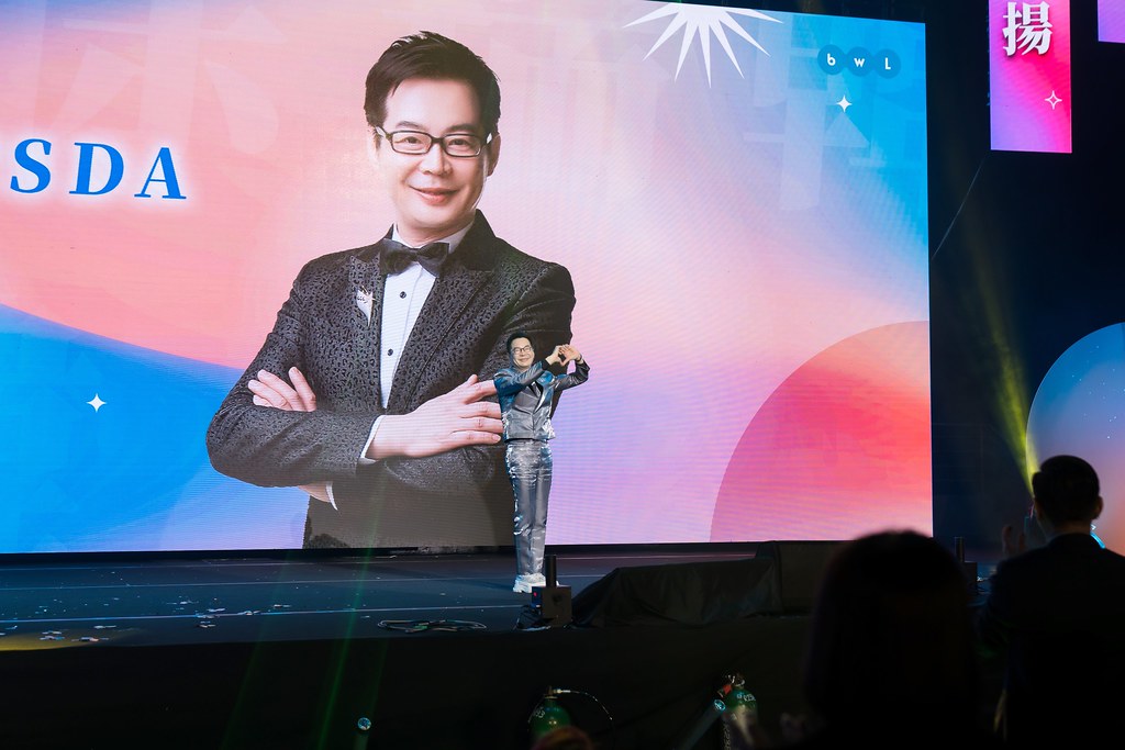[活動攝影]全美世界18周年慶-最專業的團隊完成每場完美活動攝影，拍的不只好更要快! #活動拍立得