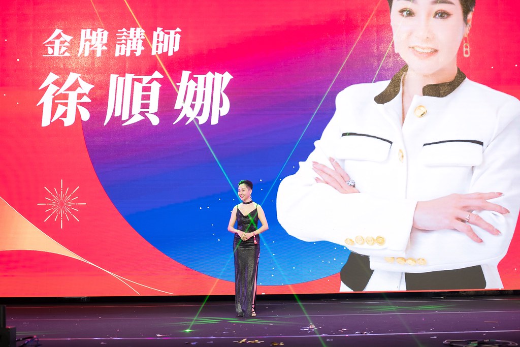 [活動攝影]全美世界18周年慶-最專業的團隊完成每場完美活動攝影，拍的不只好更要快! #活動拍立得