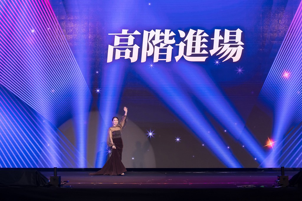 [活動攝影]全美世界18周年慶-最專業的團隊完成每場完美活動攝影，拍的不只好更要快! #即拍即印