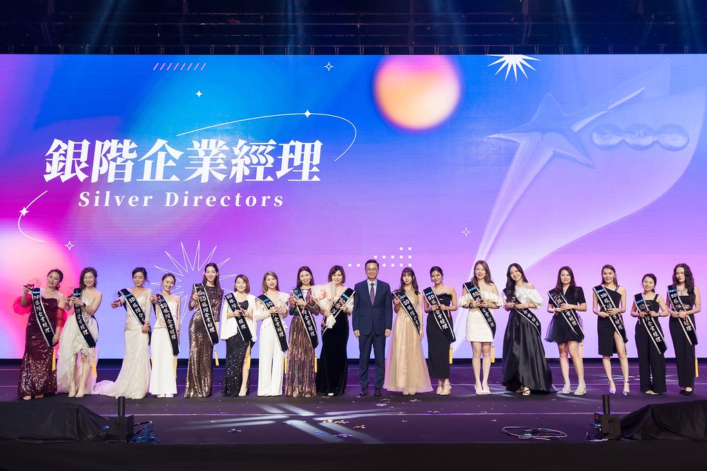 [活動攝影]全美世界18周年慶-最專業的團隊完成每場完美活動攝影，拍的不只好更要快! #即拍即印