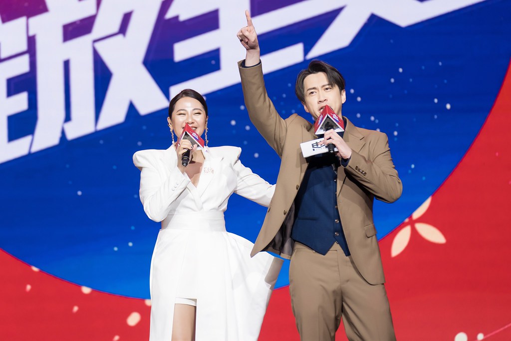 [活動攝影]全美世界18周年慶-最專業的團隊完成每場完美活動攝影，拍的不只好更要快! #即拍即印