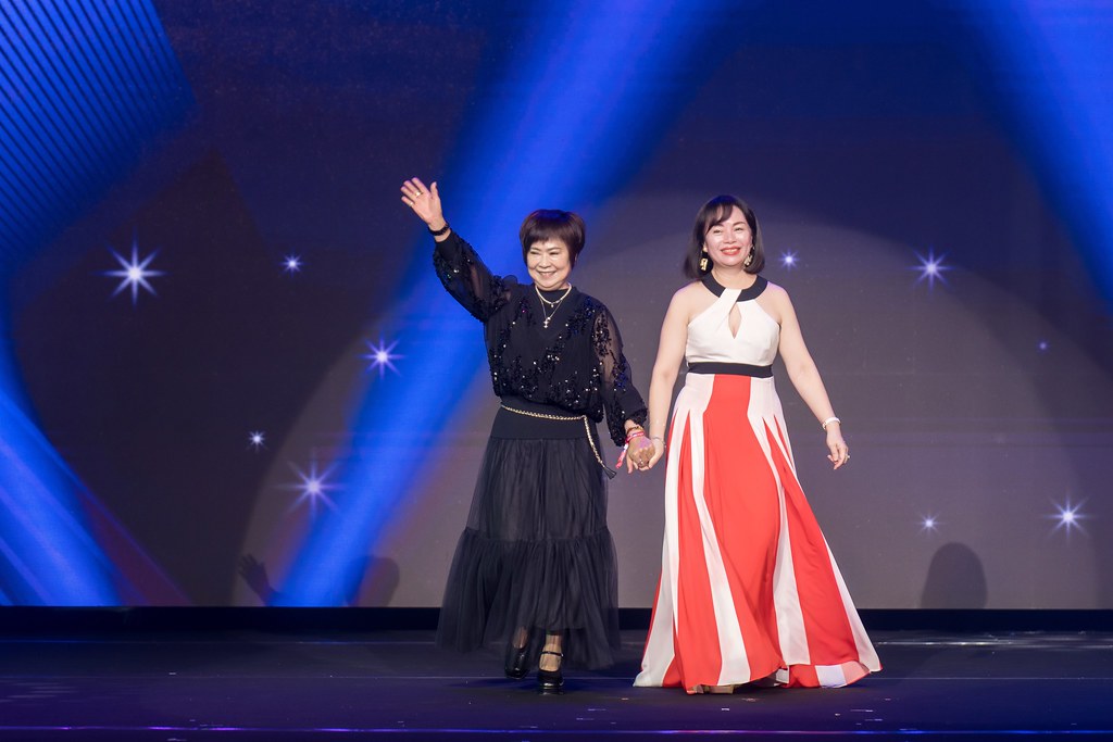 [活動攝影]全美世界18周年慶-最專業的團隊完成每場完美活動攝影，拍的不只好更要快! #活動拍攝