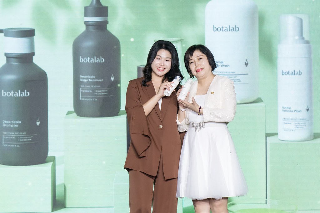 [活動攝影] 2024力曼開幕大會-最專業的團隊完成每場完美活動攝影，拍的不只好更要快! #即拍即印