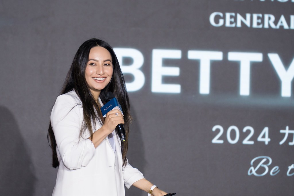 [活動攝影] 2024力曼開幕大會-最專業的團隊完成每場完美活動攝影，拍的不只好更要快! #雲端攝影