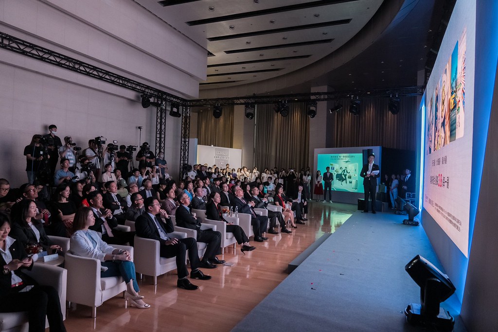 [活動攝影]台新銀行 玫瑰卡、太陽卡上市記者會-最專業的團隊完成每場完美活動攝影，拍的不只好更要快! #雲端攝影