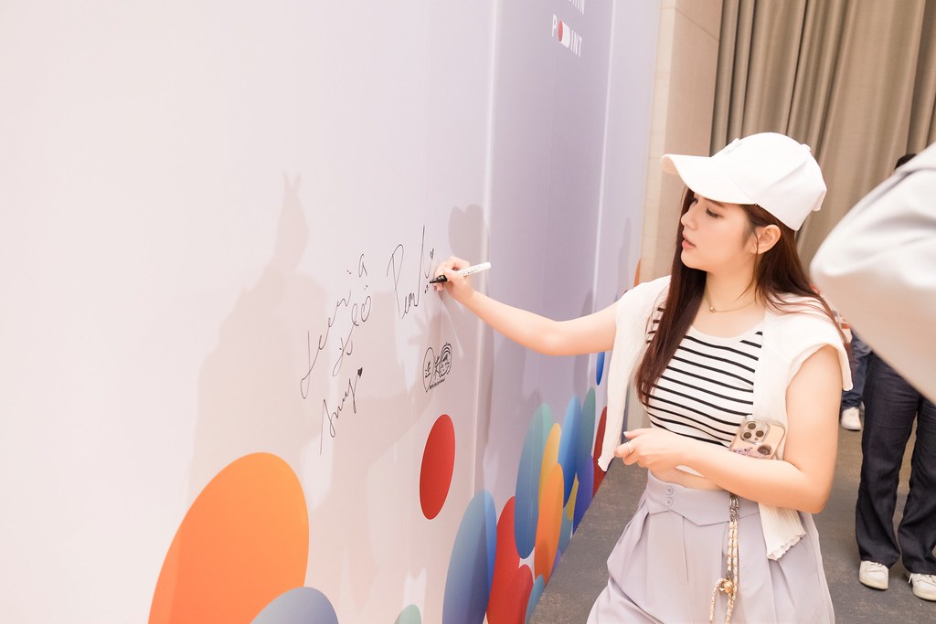 [活動攝影]台新銀行 玫瑰卡、太陽卡上市記者會-最專業的團隊完成每場完美活動攝影，拍的不只好更要快! #尾牙攝影