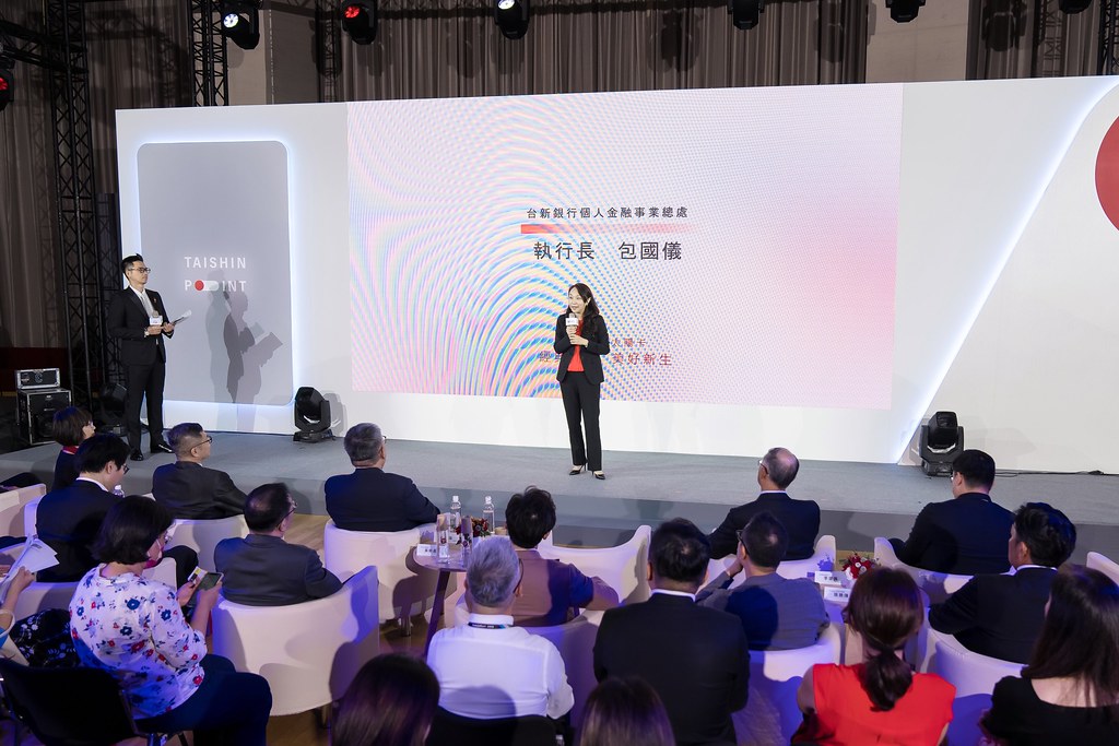 [活動攝影]台新銀行 玫瑰卡、太陽卡上市記者會-最專業的團隊完成每場完美活動攝影，拍的不只好更要快! #雲端攝影