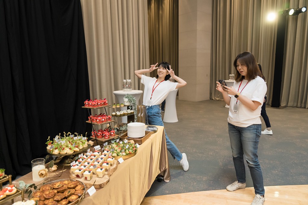 [活動攝影]台新銀行 玫瑰卡、太陽卡上市記者會-最專業的團隊完成每場完美活動攝影，拍的不只好更要快! #雲端攝影