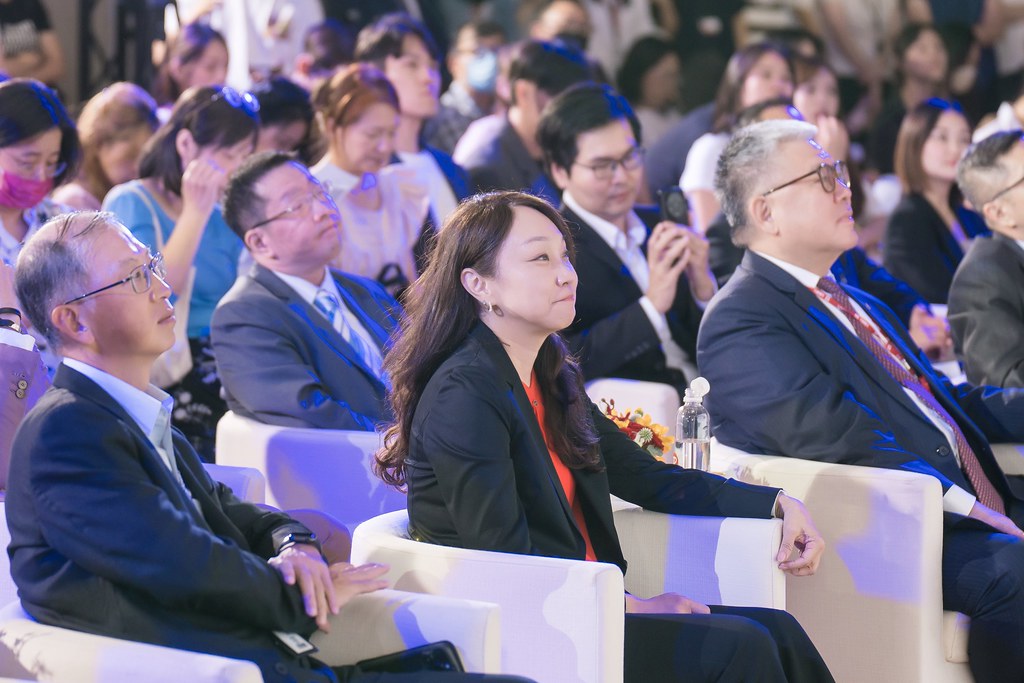 [活動攝影]台新銀行 玫瑰卡、太陽卡上市記者會-最專業的團隊完成每場完美活動攝影，拍的不只好更要快! #即時攝影