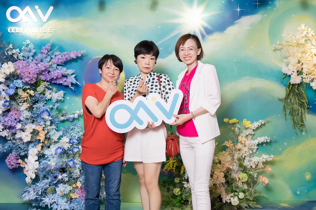 [即拍即印]愛樂唯台中辦公室啟用-最專業的團隊完成每場完美活動攝影，拍的不只好更要快! #雲端攝影