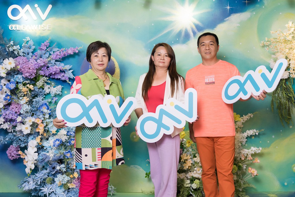 [即拍即印]愛樂唯台中辦公室啟用-最專業的團隊完成每場完美活動攝影，拍的不只好更要快! #活動攝影