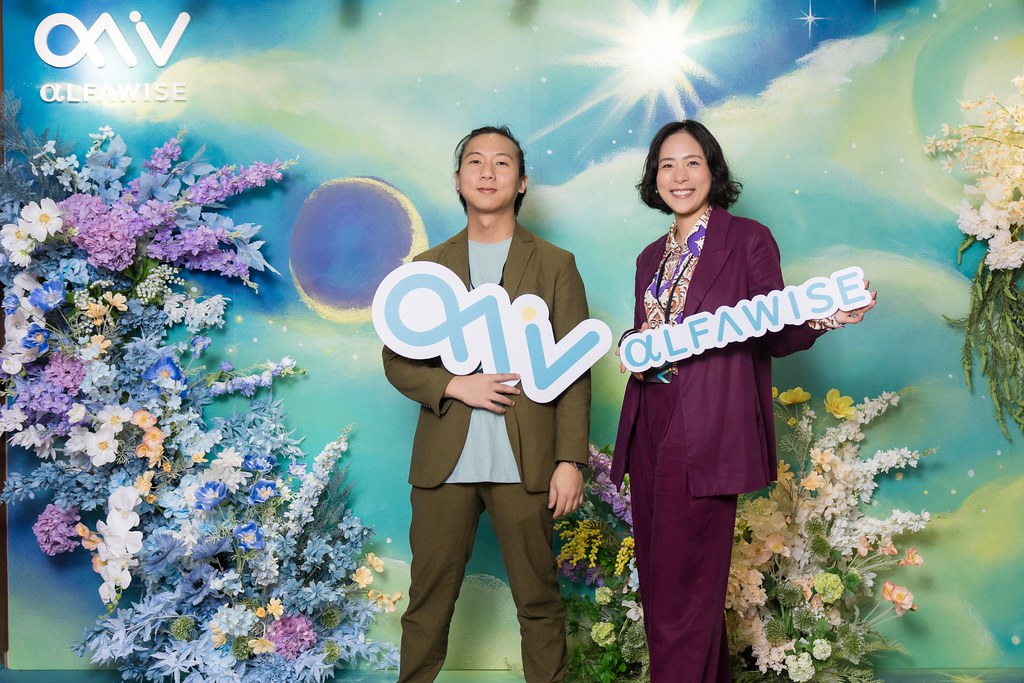 [即拍即印]愛樂唯台中辦公室啟用-最專業的團隊完成每場完美活動攝影，拍的不只好更要快! #即拍即印