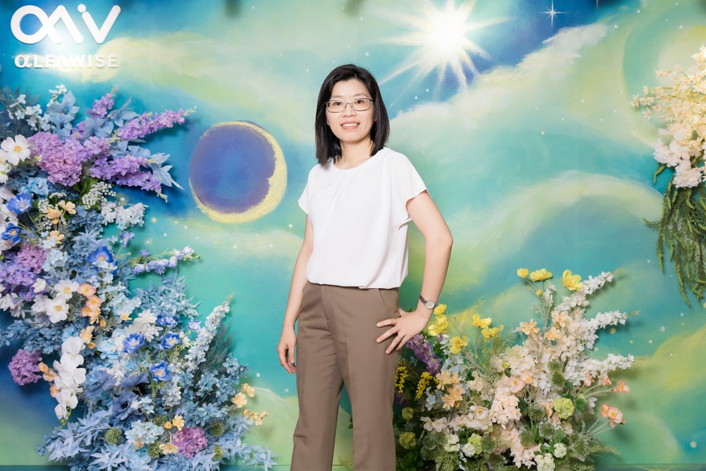 [即拍即印]愛樂唯台中辦公室啟用-最專業的團隊完成每場完美活動攝影，拍的不只好更要快! #活動拍立得