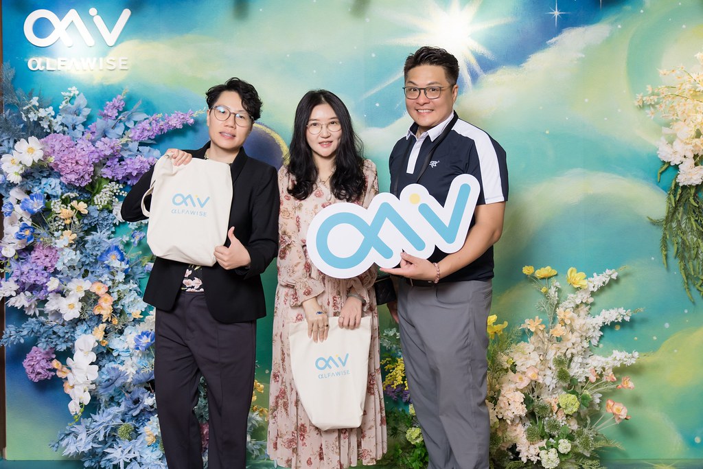 [即拍即印]愛樂唯台中辦公室啟用-最專業的團隊完成每場完美活動攝影，拍的不只好更要快! #即拍即印