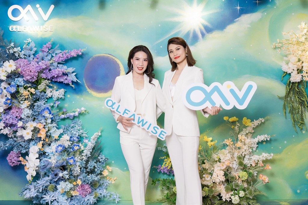 [即拍即印]愛樂唯台中辦公室啟用-最專業的團隊完成每場完美活動攝影，拍的不只好更要快! #活動拍攝