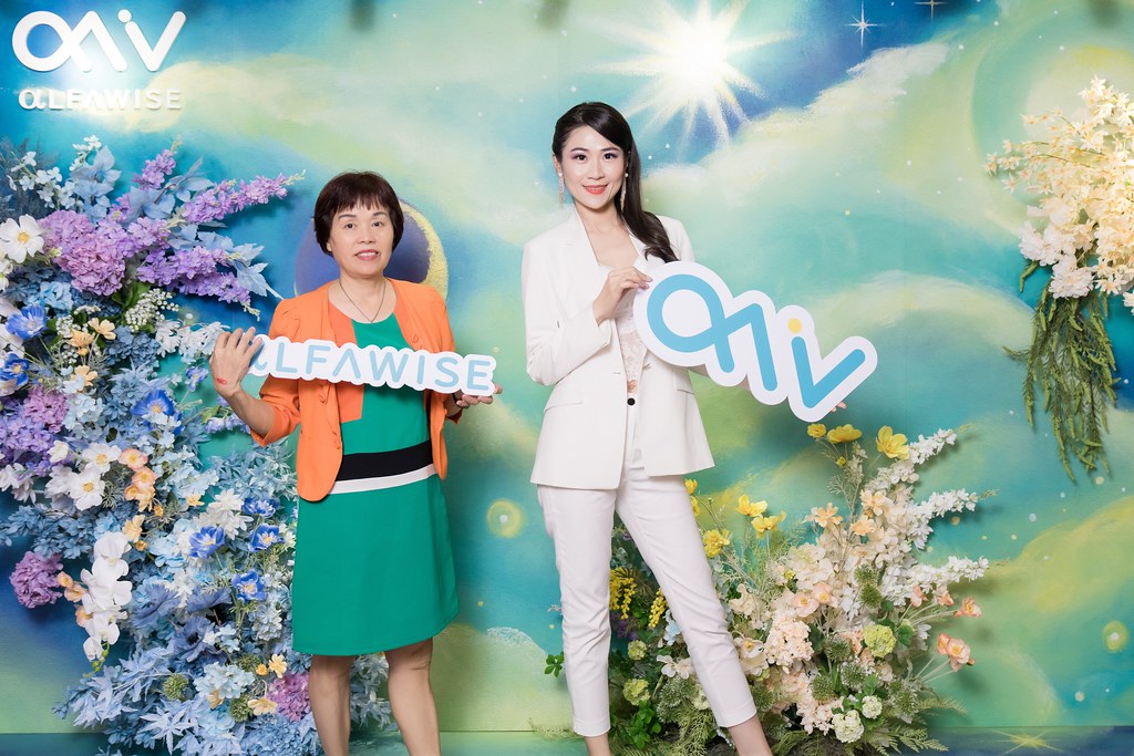 [即拍即印]愛樂唯台中辦公室啟用-最專業的團隊完成每場完美活動攝影，拍的不只好更要快! #活動攝影