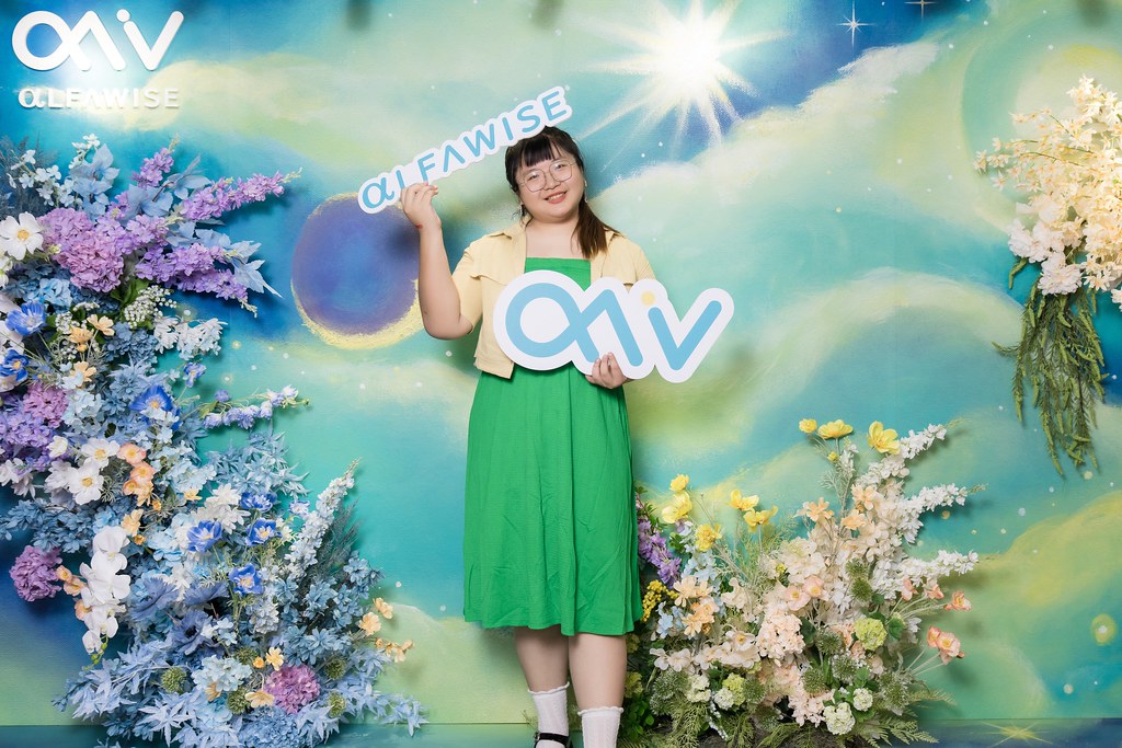 [即拍即印]愛樂唯台中辦公室啟用-最專業的團隊完成每場完美活動攝影，拍的不只好更要快! #即時攝影