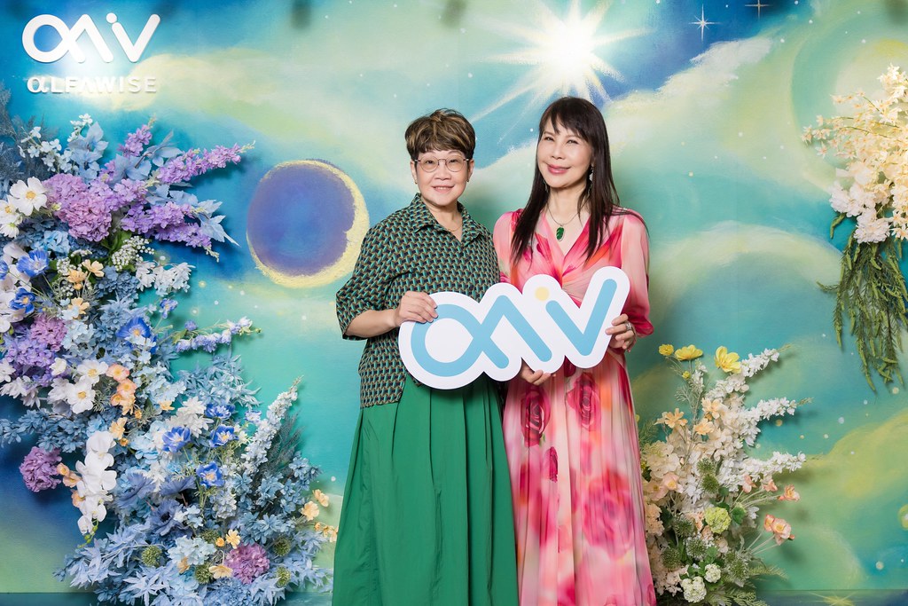 [即拍即印]愛樂唯台中辦公室啟用-最專業的團隊完成每場完美活動攝影，拍的不只好更要快! #尾牙攝影