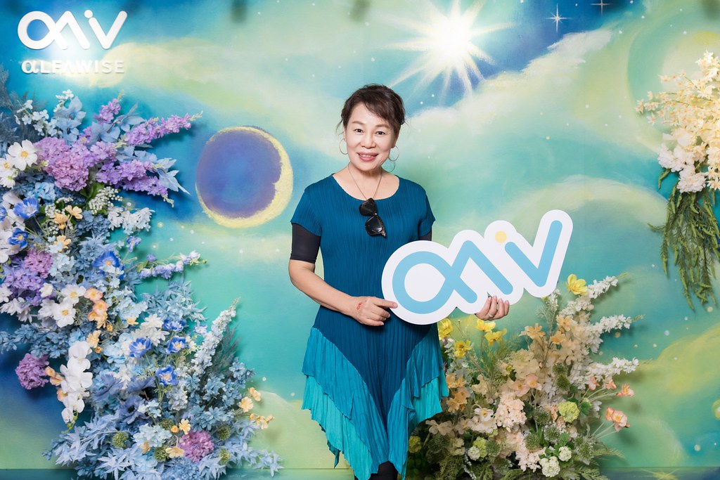 [即拍即印]愛樂唯台中辦公室啟用-最專業的團隊完成每場完美活動攝影，拍的不只好更要快! #尾牙攝影