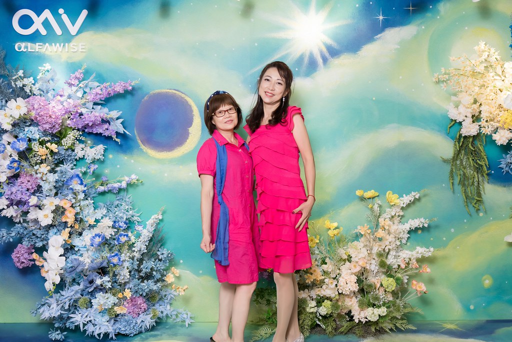 [即拍即印]愛樂唯台中辦公室啟用-最專業的團隊完成每場完美活動攝影，拍的不只好更要快! #即時攝影