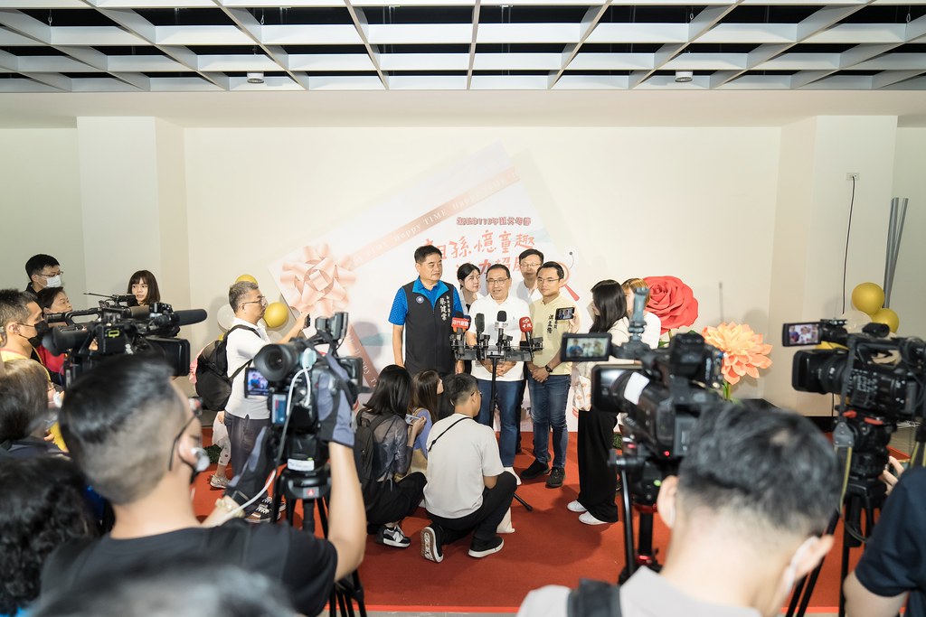 [活動攝影]新北市113年祖父母節-最專業的團隊完成每場完美活動攝影，拍的不只好更要快! #活動攝影