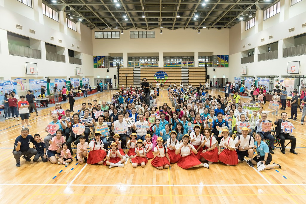 [活動攝影]新北市113年祖父母節-最專業的團隊完成每場完美活動攝影，拍的不只好更要快! #活動拍立得