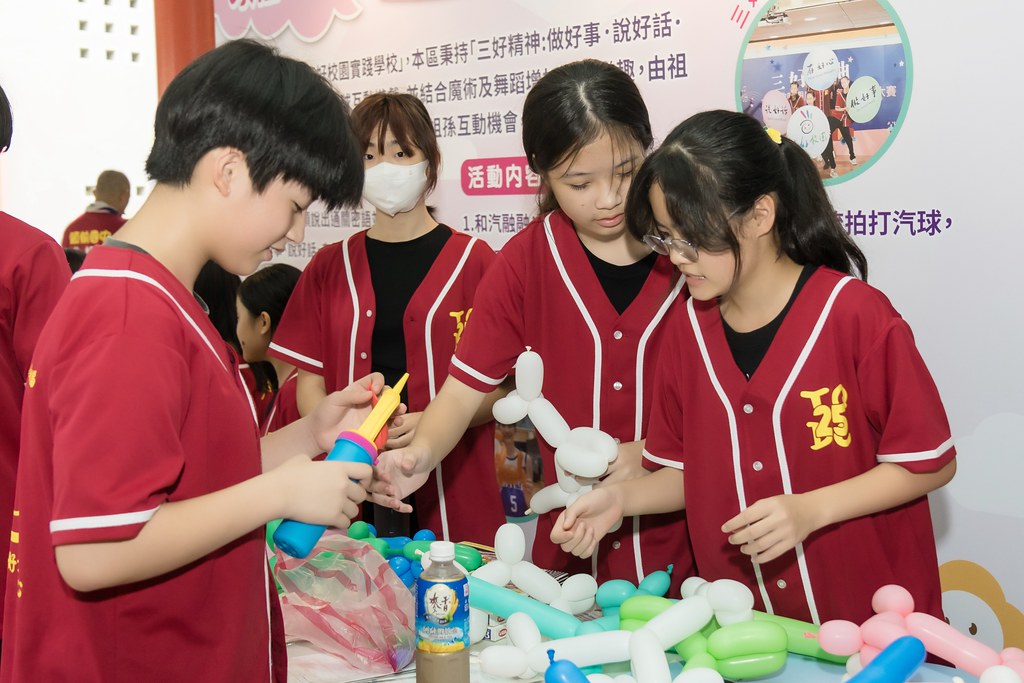 [活動攝影]新北市113年祖父母節-最專業的團隊完成每場完美活動攝影，拍的不只好更要快! #即拍即印