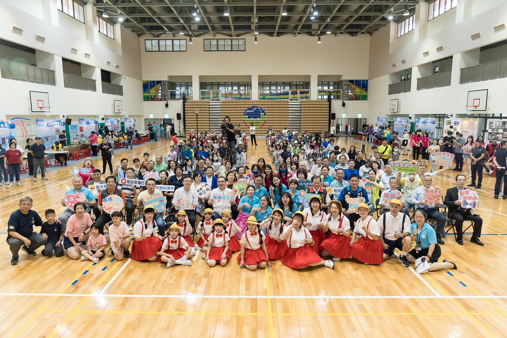 [活動攝影]新北市113年祖父母節-最專業的團隊完成每場完美活動攝影，拍的不只好更要快! #活動拍立得