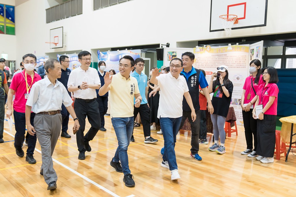 [活動攝影]新北市113年祖父母節-最專業的團隊完成每場完美活動攝影，拍的不只好更要快! #活動攝影