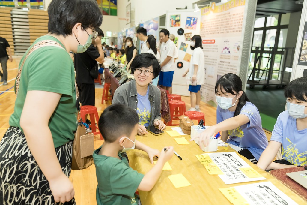 [活動攝影]新北市113年祖父母節-最專業的團隊完成每場完美活動攝影，拍的不只好更要快! #雲端攝影
