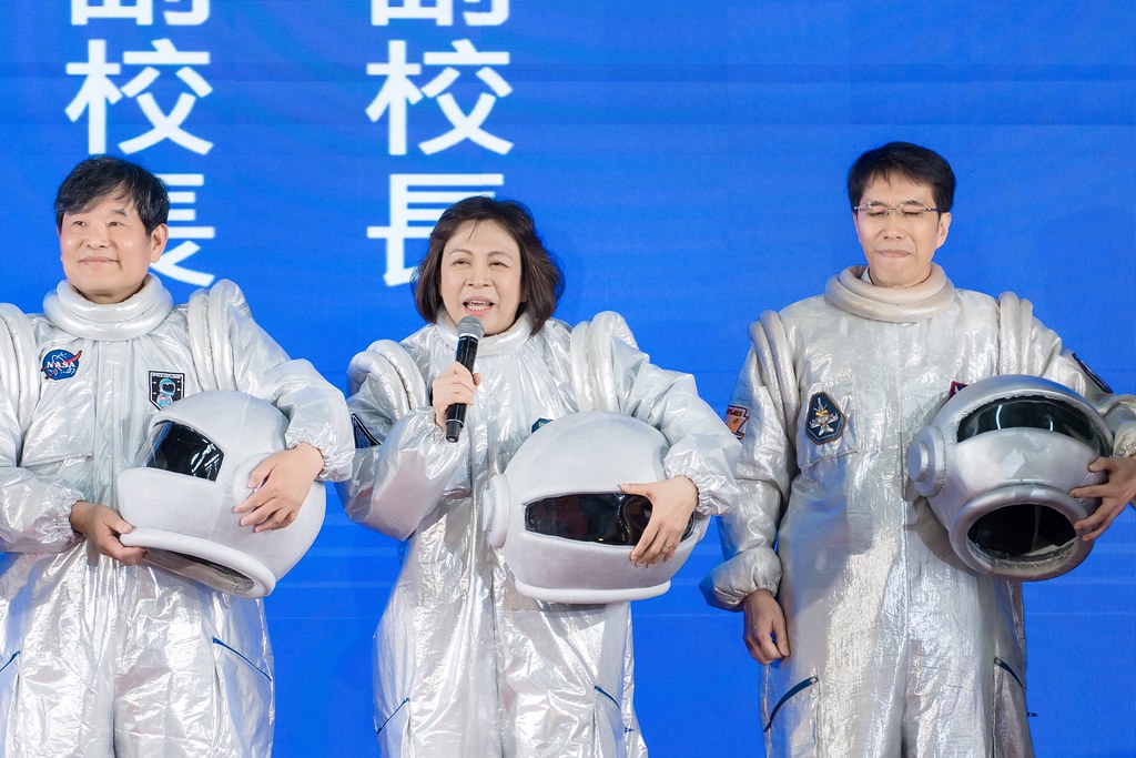 [活動攝影]陽明交通大學開學典禮-最專業的團隊完成每場完美活動攝影，拍的不只好更要快! #雲端攝影