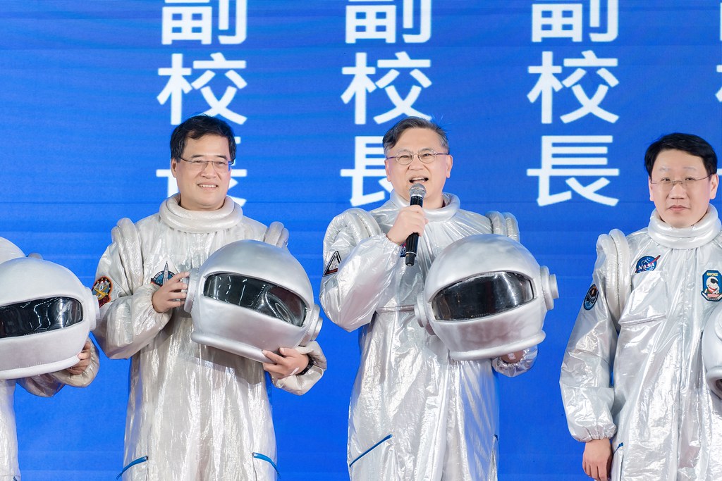 [活動攝影]陽明交通大學開學典禮-最專業的團隊完成每場完美活動攝影，拍的不只好更要快! #尾牙攝影