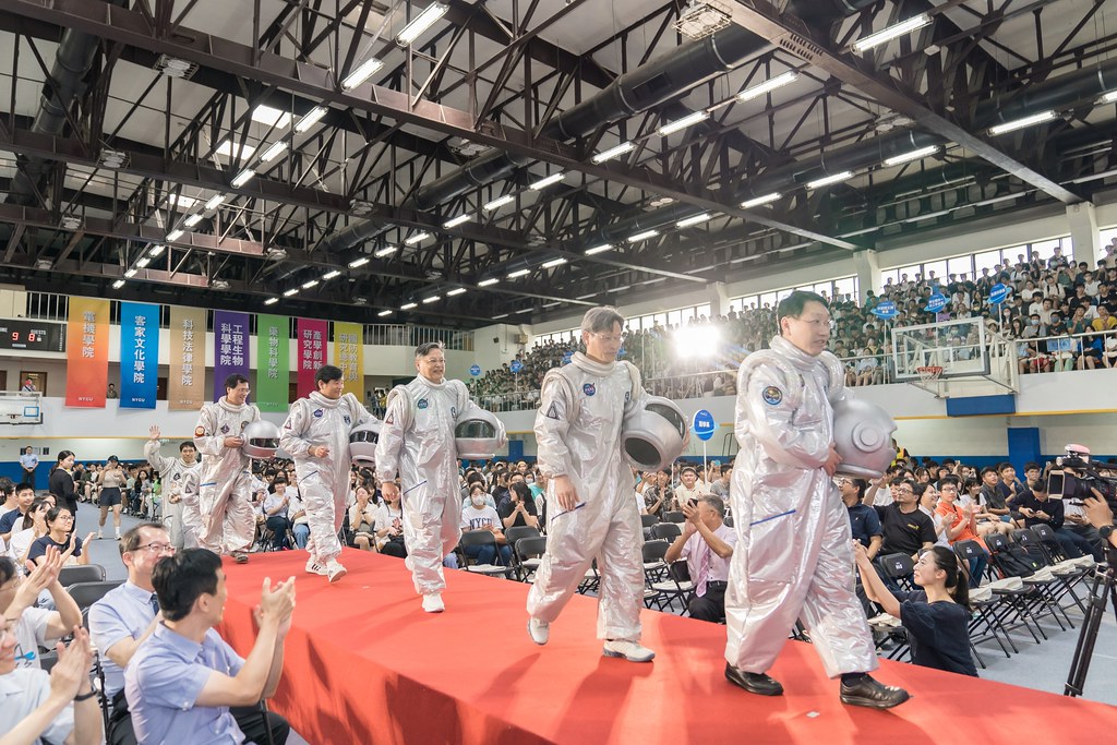 [活動攝影]陽明交通大學開學典禮-最專業的團隊完成每場完美活動攝影，拍的不只好更要快! #雲端攝影