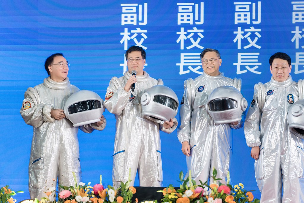 [活動攝影]陽明交通大學開學典禮-最專業的團隊完成每場完美活動攝影，拍的不只好更要快! #活動攝影