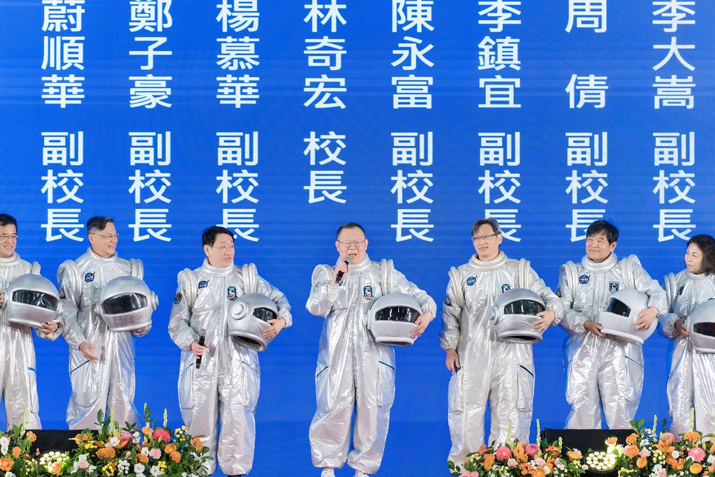 [活動攝影]陽明交通大學開學典禮-最專業的團隊完成每場完美活動攝影，拍的不只好更要快! #雲端攝影