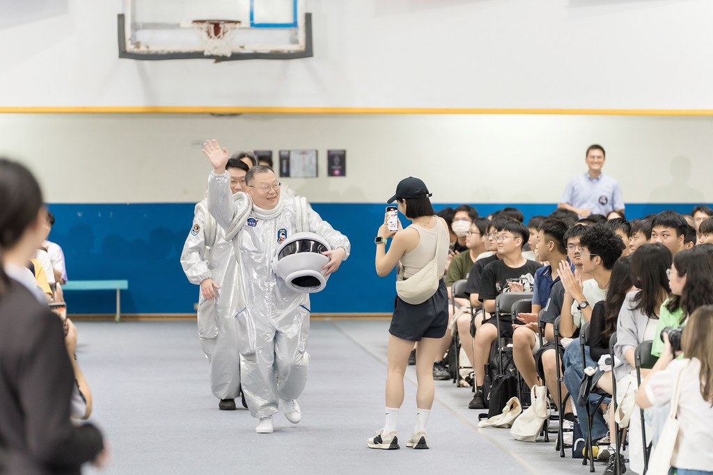 [活動攝影]陽明交通大學開學典禮-最專業的團隊完成每場完美活動攝影，拍的不只好更要快! #活動拍立得